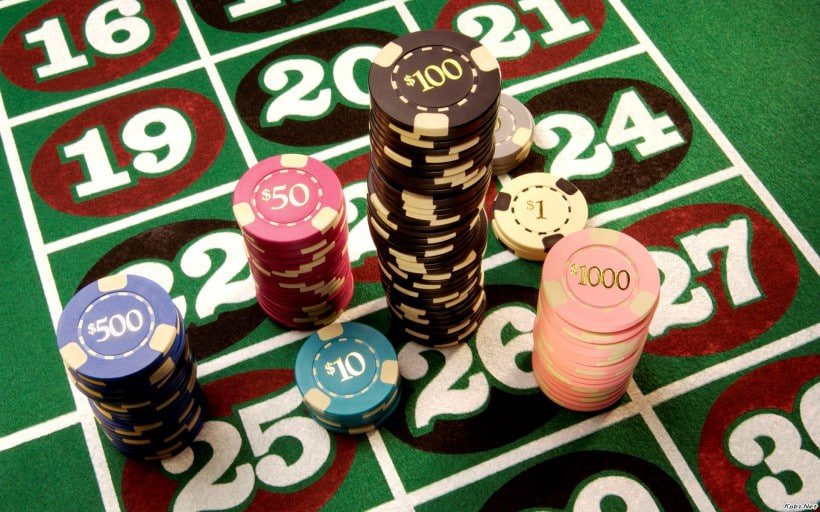 Betting interface and payout table for Sic Bo